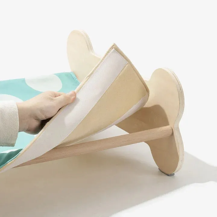 Bone Cooling Wooden Cat & Dog Bed