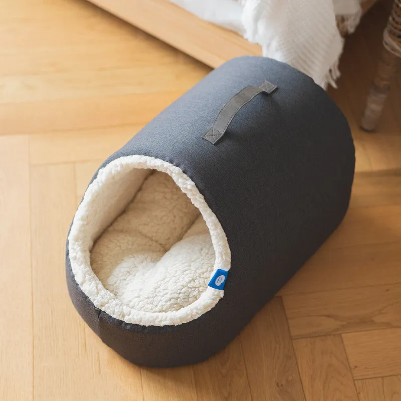 Pet Sleeping Bag – Ultra-Cozy Plush Bed